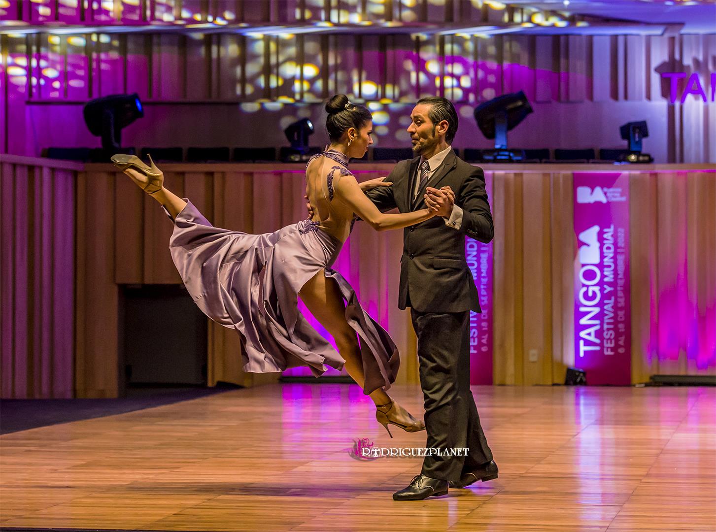 039 (TANGO)