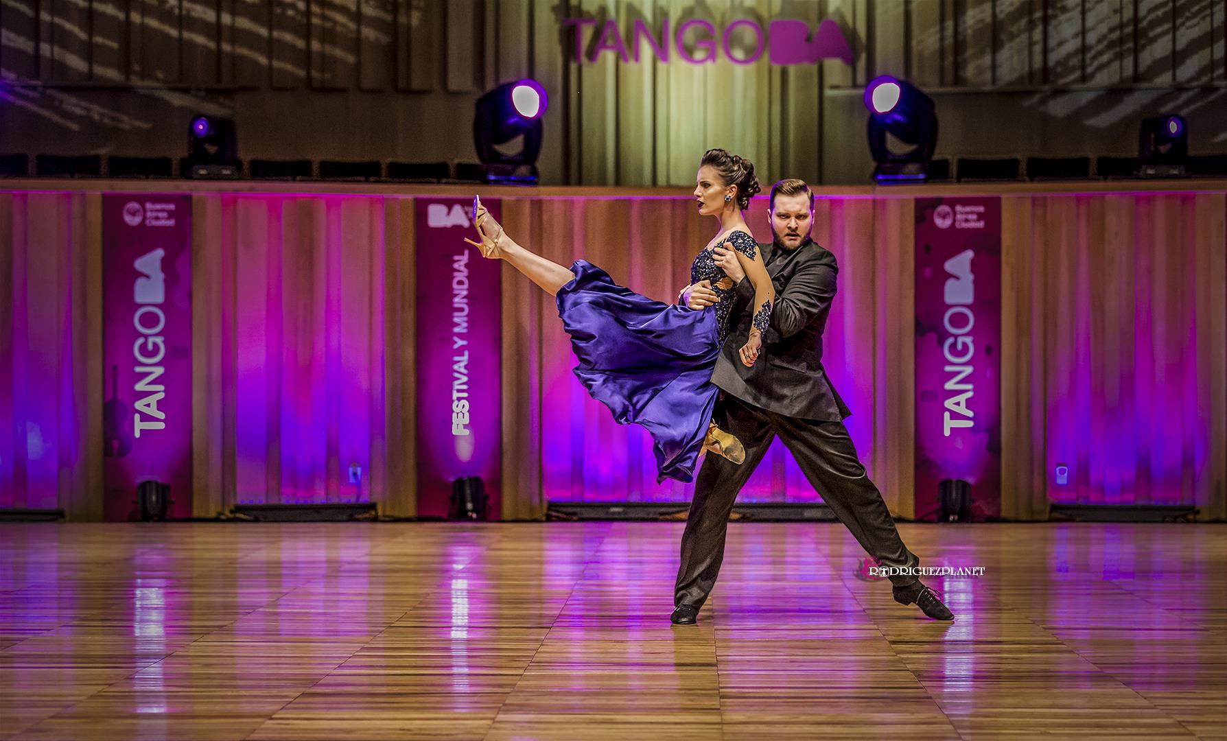 07 (TANGO)